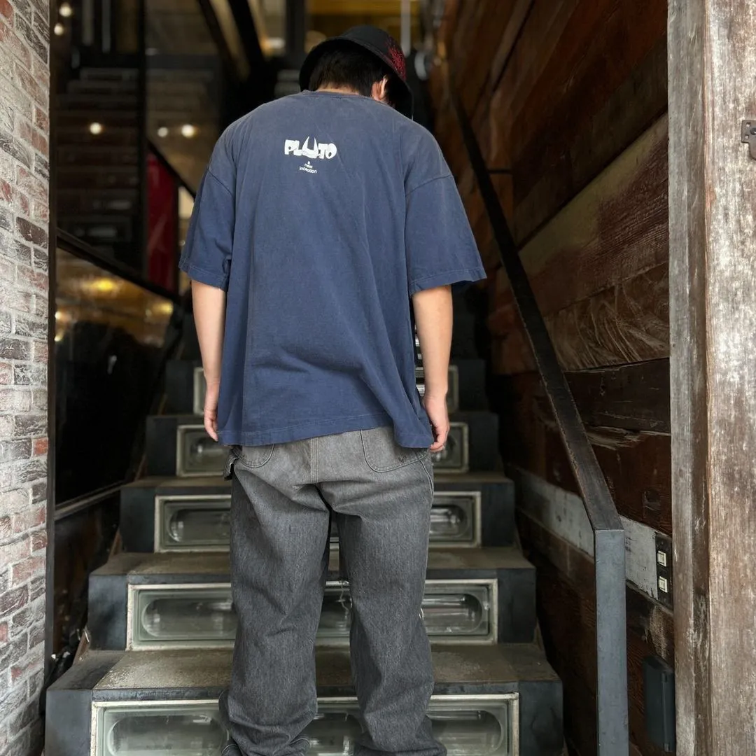 PLUTO x SAINT Mxxxxxx PLUTO SS TEE/Pluto co-branded retro tee Pluto distressed hole short sleeves Washed blue S-XL The washing and destruction process have reached the highest peak in the brand's history The real thing is quite acceptable This tee is derived from Osamu Tezuka's landmark masterpiece Customized original consistent main mark/wash mark Original consistent cylindrical OE yarn fabric
